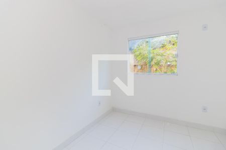 Quarto 1 de casa de condomínio para alugar com 2 quartos, 65m² em Bangu, Rio de Janeiro
