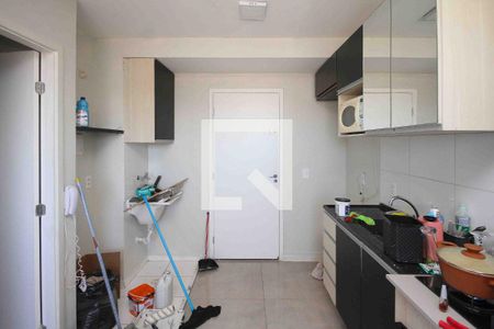 Cozinha e Área de Serviço de apartamento para alugar com 1 quarto, 24m² em Cidade Satelite Santa Barbara, São Paulo