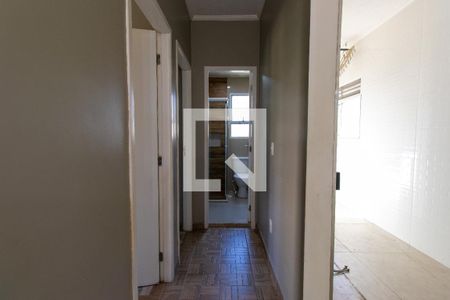 Corredor de apartamento para alugar com 2 quartos, 47m² em Jardim Petropolis, Cotia