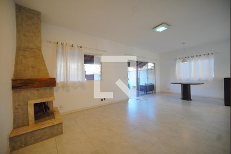 Sala de casa para alugar com 2 quartos, 110m² em Rio Tavares, Florianópolis