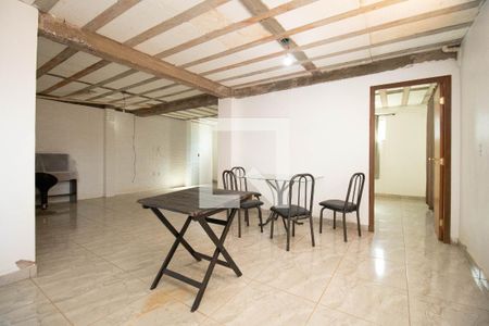 Sala de casa de condomínio à venda com 3 quartos, 120m² em Ceilândia, Brasília