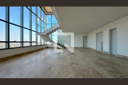 Sala  de apartamento à venda com 4 quartos, 402m² em Vale do Sereno, Nova Lima