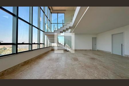 Sala  de apartamento à venda com 4 quartos, 402m² em Vale do Sereno, Nova Lima