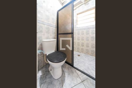 Banheiro de apartamento à venda com 2 quartos, 54m² em Jardim Santo André Cdhu, Santo André