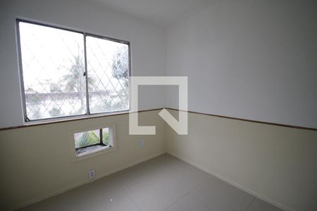 Quarto 1 de apartamento para alugar com 2 quartos, 44m² em Gardênia Azul, Rio de Janeiro