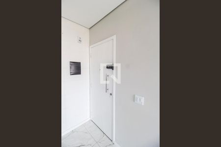 Entrada de apartamento à venda com 2 quartos, 60m² em Jardim Belval, Barueri