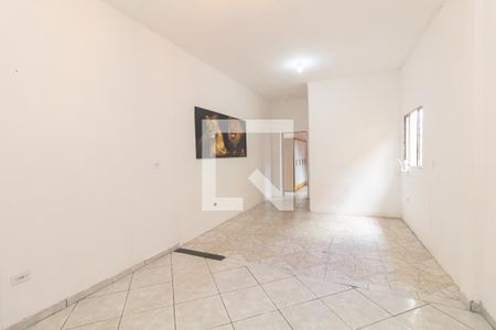 Casa para alugar com 2 quartos, 180m² em Parque Dom Joao Neri, São Paulo