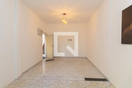 Sala/Cozinha de casa para alugar com 2 quartos, 180m² em Parque Dom Joao Neri, São Paulo