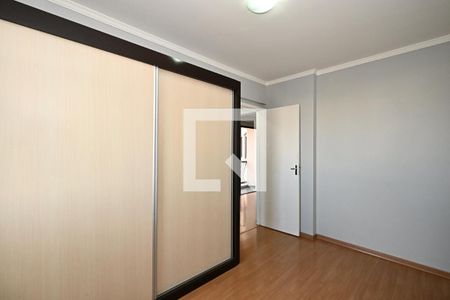 Quarto 1 de apartamento para alugar com 2 quartos, 85m² em Jardim Maria Rosa, Taboão da Serra
