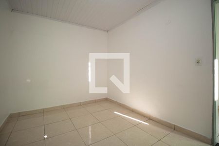 Quarto 1 de casa para alugar com 4 quartos, 100m² em Qsf, Brasília