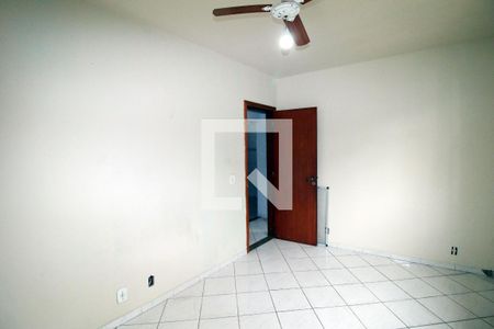 Quarto 2 de apartamento para alugar com 2 quartos, 60m² em Vila Kosmos, Rio de Janeiro