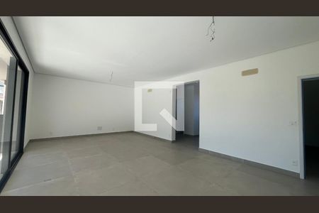 Apartamento à venda com 4 quartos, 243m² em Jardim das Paineiras, Campinas