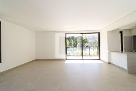 Apartamento à venda com 3 quartos, 139m² em Jardim das Paineiras, Campinas