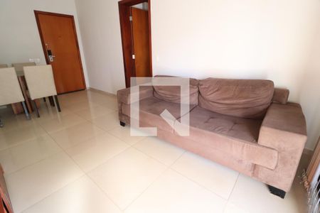 Sala de apartamento para alugar com 1 quarto, 53m² em Centro, Uberlândia