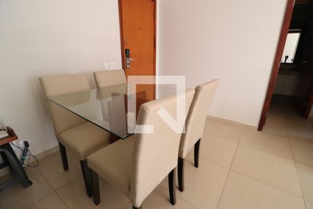 Sala de apartamento para alugar com 1 quarto, 53m² em Centro, Uberlândia