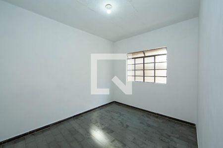 QUARTO1 de casa para alugar com 2 quartos, 100m² em Alto Caiçaras, Belo Horizonte
