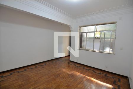 Sala de casa para alugar com 2 quartos, 166m² em Grajaú, Rio de Janeiro