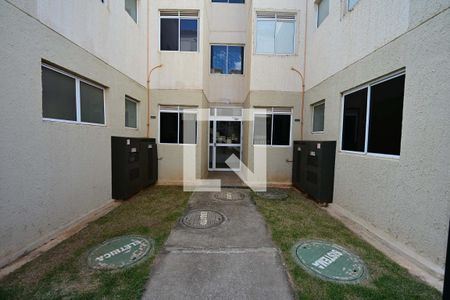 Apartamento à venda com 2 quartos, 42m² em Setor Grajaú, Goiânia