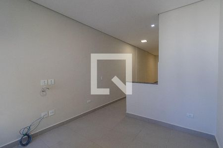 Sala e Cozinha de casa para alugar com 2 quartos, 100m² em Vila Clara, São Paulo