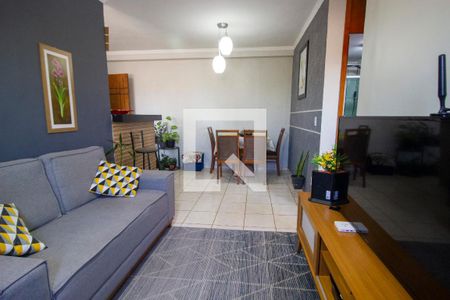 Apartamento à venda com 2 quartos, 58m² em Riacho Fundo Ii-3a Etapa, Brasília