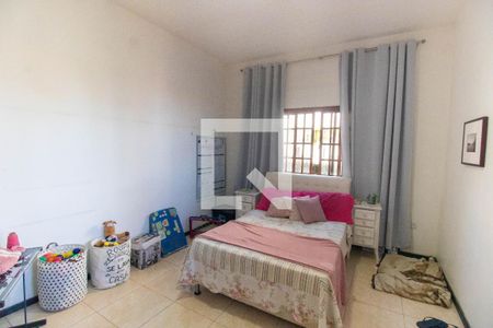 Quarto  de casa à venda com 5 quartos, 215m² em Itaipu, Niterói