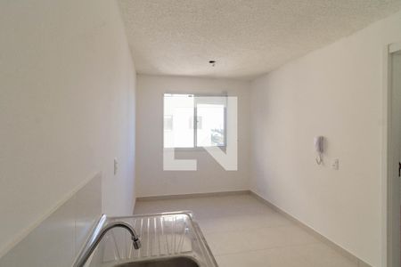 Apartamento para alugar com 1 quarto, 25m² em Parque Industrial Tomas Edson, São Paulo