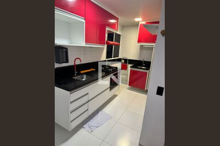 Cozinha de apartamento para alugar com 2 quartos, 39m² em Nova Brasília, Salvador