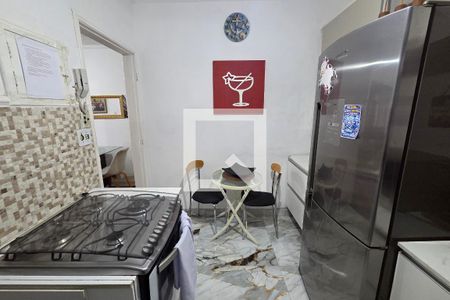 Cozinha de apartamento para alugar com 1 quarto, 68m² em Canto do Forte, Praia Grande