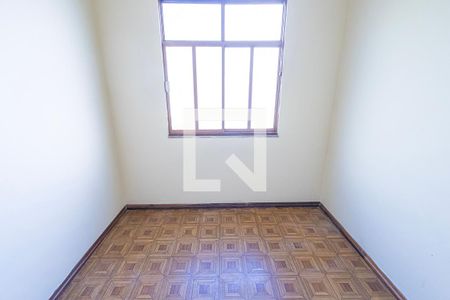 quarto 1 de apartamento para alugar com 3 quartos, 77m² em Vila Cloris, Belo Horizonte