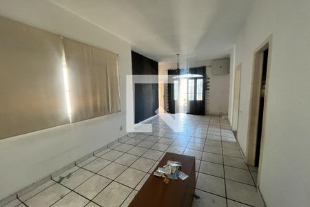 Sala de casa à venda com 3 quartos, 700m² em Jardim Guanabara, Rio de Janeiro