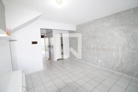 Sala de casa à venda com 2 quartos, 84m² em Jardim Helena, São Paulo