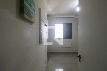 Quarto de apartamento para alugar com 2 quartos, 65m² em Jardim Las Palmas, Guarujá