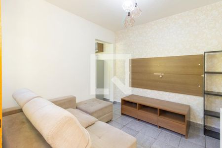 Casa para alugar com 2 quartos, 110m² em Jardim Regina, São Paulo