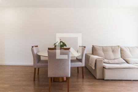 Sala de apartamento para alugar com 3 quartos, 75m² em Jardim Sao Pedro, Mogi das Cruzes