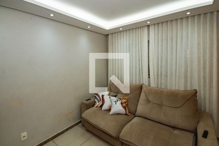 Casa à venda com 2 quartos, 100m² em São Benedito, Belo Horizonte