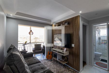 Sala e Cozinha de apartamento à venda com 2 quartos, 50m² em Vila Paranagua, São Paulo