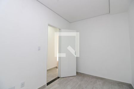 Casa de Condomínio para alugar com 2 quartos, 50m² em Vila Marieta, São Paulo