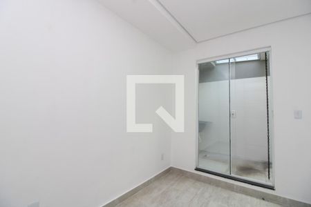 Casa de Condomínio para alugar com 2 quartos, 50m² em Vila Marieta, São Paulo