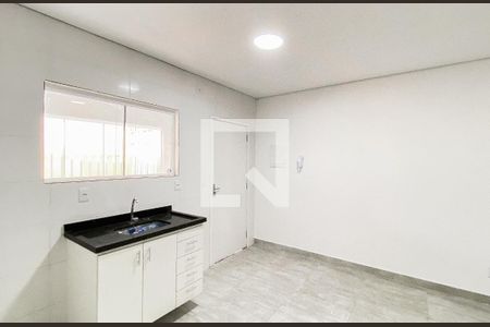 Sala/cozinha  de casa de condomínio para alugar com 2 quartos, 60m² em Vila Marieta, São Paulo