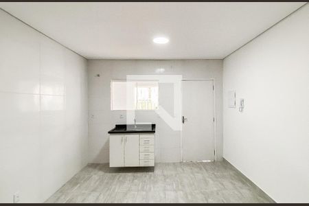 Sala/cozinha  de casa de condomínio para alugar com 2 quartos, 60m² em Vila Marieta, São Paulo