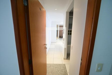 Apartamento para alugar com 2 quartos, 68m² em Setor Bueno, Goiânia