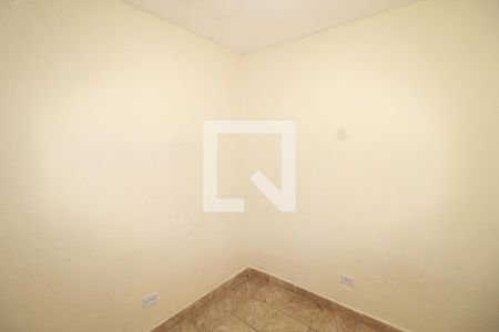 quarto 1 de casa para alugar com 3 quartos, 64m² em Vila Marilena, São Paulo