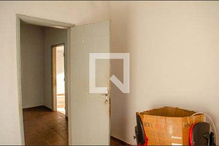 Casa à venda com 7 quartos, 400m² em Setor Leste Universitário, Goiânia