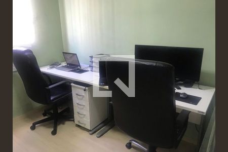 Quarto de apartamento à venda com 2 quartos, 45m² em Jardim Santa Teresinha, São Paulo