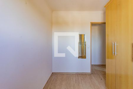 Quarto 1 de apartamento para alugar com 2 quartos, 48m² em Vila Liviero, São Paulo