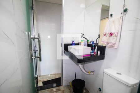 Banheiro Social de casa à venda com 2 quartos, 40m² em Gameleira, Belo Horizonte