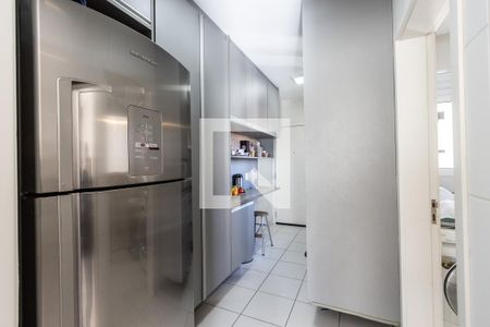 Cozinha de apartamento à venda com 3 quartos, 100m² em Água Branca, São Paulo