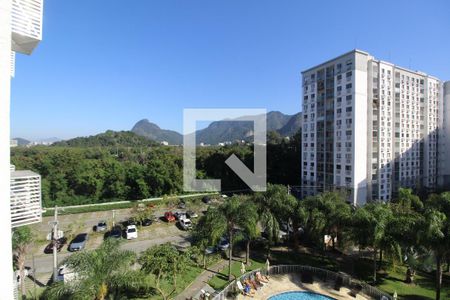 Sala - Vista de apartamento para alugar com 2 quartos, 50m² em Barra Olímpica , Rio de Janeiro