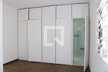 Quarto 1 de casa para alugar com 8 quartos, 387m² em Alto da Lapa, São Paulo