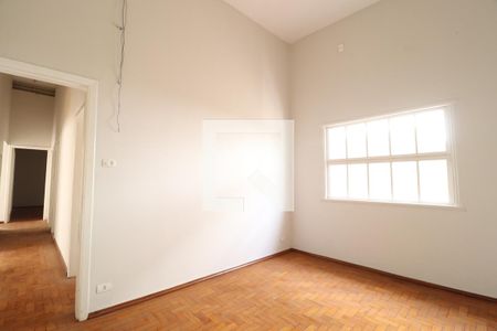 Suíte de casa para alugar com 4 quartos, 180m² em Centro, Uberlândia